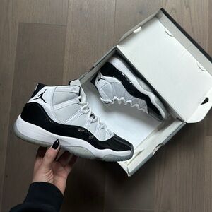 Jordan 11 Retro Concords